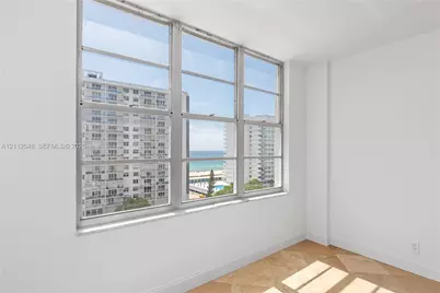 5700 Collins Ave #10D, Miami Beach, FL 33140 - Photo 19