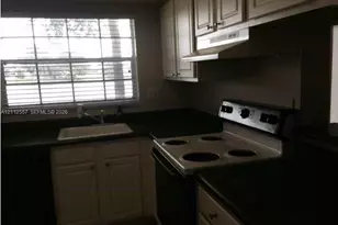 2121 NW 96th Terrace, Pembroke Pines, FL 33024 - Photo 21