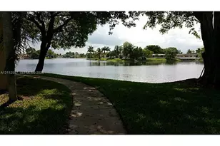2121 NW 96th Terrace, Pembroke Pines, FL 33024 - Photo 3