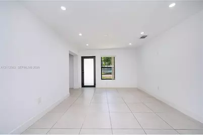 2106 Plunkett Ct #0, Hollywood, FL 33020 - Photo 7