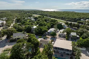 8 Ocean View Blvd, Key Largo, FL 33037 - Photo 47