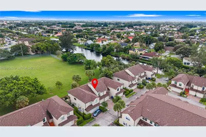 311 SW 95th Ter, Pembroke Pines, FL 33025 - Photo 63