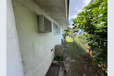 6224 Dewey St, Hollywood, FL 33023 - Photo 3