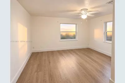 7564 Farragut St #7564, Hollywood, FL 33024 - Photo 9