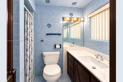 7564 Farragut St #7564, Hollywood, FL 33024 - Photo 13