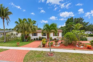 7564 Farragut St, Hollywood, FL 33024 - Photo 1