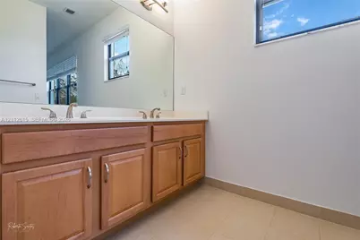 771 NE 191st St #771, Miami, FL 33179 - Photo 27