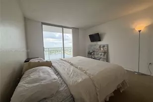 1301 NE Miami Gardens Dr, Miami, FL 33179 - Photo 5