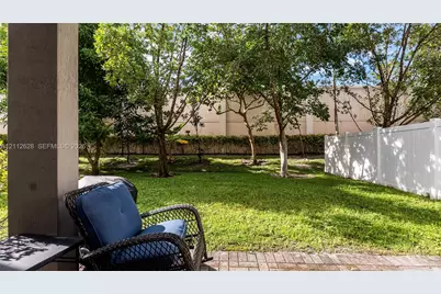 4445 NW 48th Ter, Tamarac, FL 33319 - Photo 19