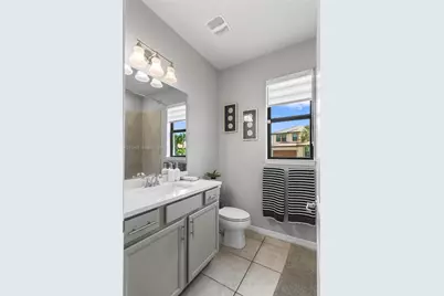 8257 NW 79th Ave, Tamarac, FL 33321 - Photo 13