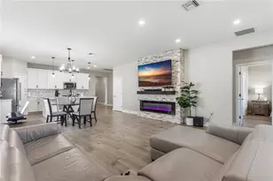 8257 NW 79th Ave, Tamarac, FL 33321 - Photo 27