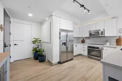 999 SW 1st Ave #2614, Miami, FL 33130 - Photo 3