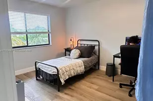 223 Lakeview Dr, Weston, FL 33326 - Photo 11
