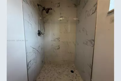 220 N 66th Ave #B, Hollywood, FL 33024 - Photo 3