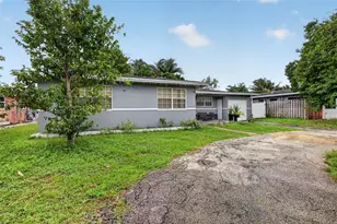 4332 NW 2nd St, Plantation, FL 33317 - Photo 3