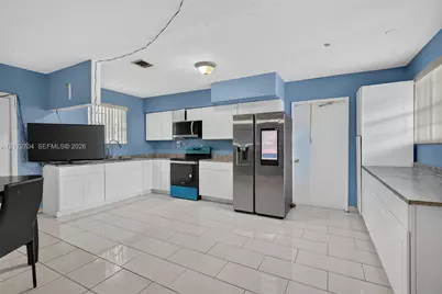 4332 NW 2nd St, Plantation, FL 33317 - Photo 7