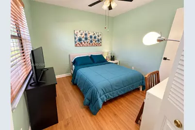10332 Sunrise Lakes Blvd #103, Sunrise, FL 33322 - Photo 9