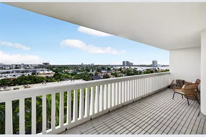 2000 Island Blvd #804, Aventura, FL 33160 - Photo 47