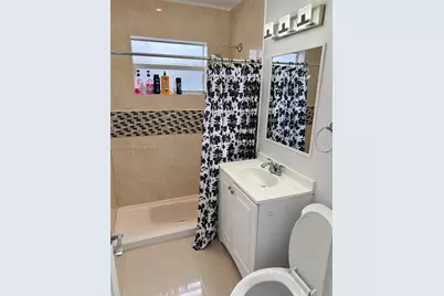 1210 N 71st Ave, Hollywood, FL 33024 - Photo 5