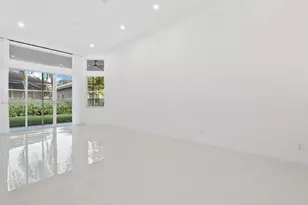 816 Crestview Cir, Weston, FL 33327 - Photo 11
