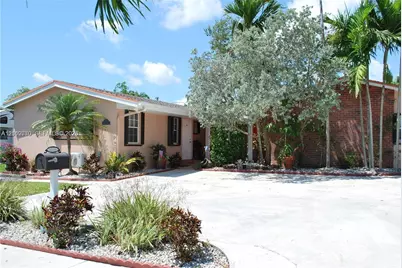 9990 Marlin Rd, Cutler Bay, FL 33157 - Photo 1
