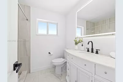 231 SW 28th Ter, Fort Lauderdale, FL 33312 - Photo 7