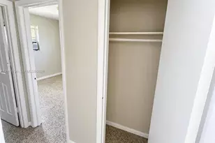 13421 SW 268th St, Homestead, FL 33032 - Photo 15