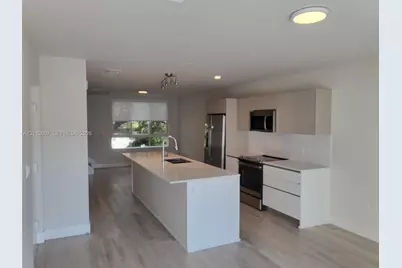 2555 NE 193rd St #2224, Unincorporated Dade County, FL 33180 - Photo 1