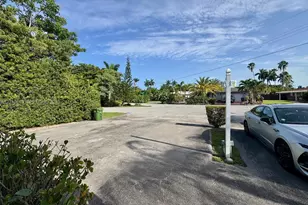 105 NE 30th Ct, Wilton Manors, FL 33334 - Photo 27