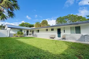 105 NE 30th Ct, Wilton Manors, FL 33334 - Photo 1