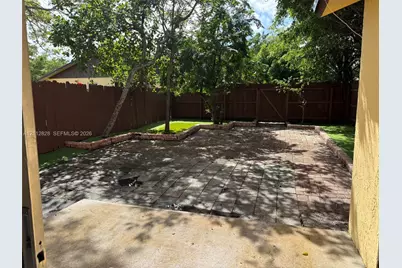 508 NW 43rd Pl, Deerfield Beach, FL 33064 - Photo 17