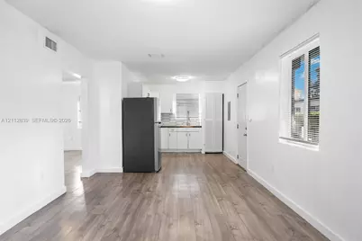 842 SW 3rd St #842, Miami, FL 33130 - Photo 7
