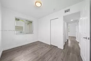 842 SW 3rd St, Miami, FL 33130 - Photo 13