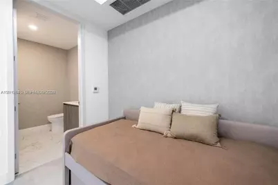 17550 Collins Ave #1202, Sunny Isles Beach, FL 33160 - Photo 21