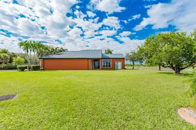 3900 SW 195th Ter, Miramar, FL 33029 - Photo 35