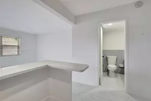 1520 NE 56th St, Fort Lauderdale, FL 33334 - Photo 7