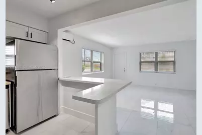 1520 NE 56th St #4, Fort Lauderdale, FL 33334 - Photo 9