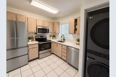 5849 Arthur St #5849, Hollywood, FL 33021 - Photo 3