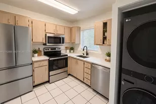 5849 Arthur St, Hollywood, FL 33021 - Photo 3