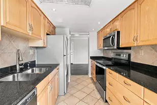 2715 N Ocean Blvd, Fort Lauderdale, FL 33308 - Photo 13