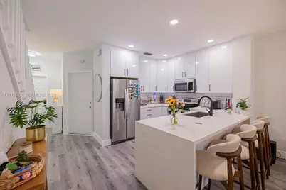 [Address not provided], Pembroke Pines, FL 33025 - Photo 7