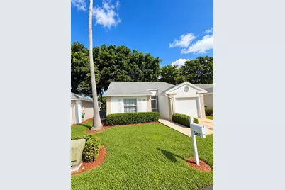 580 SE 19th Dr #580, Homestead, FL 33033 - Photo 1