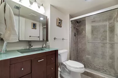20515 E Country Club Dr #1048, Aventura, FL 33180 - Photo 23