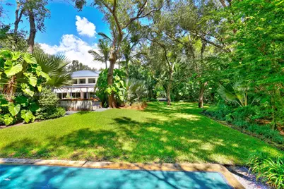 5520 Oakwood Ln, Coral Gables, FL 33156 - Photo 13