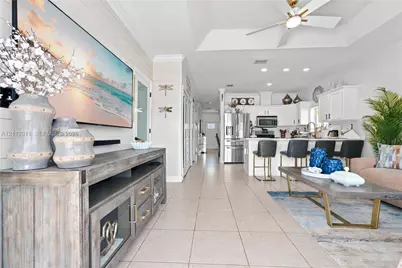 217 SW 15th Pl, Homestead, FL 33030 - Photo 13