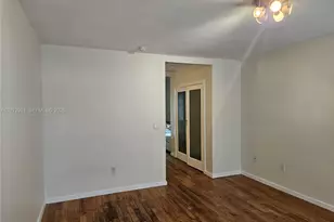 745 13th St, Miami Beach, FL 33139 - Photo 11