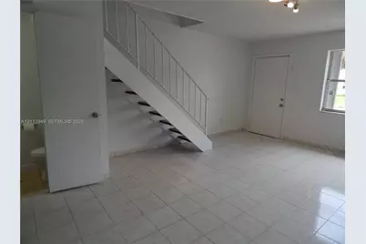 3995 W 9th Ct #28, Hialeah, FL 33012 - Photo 5