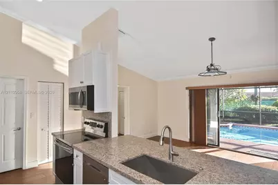 476 SW 169th Ter, Weston, FL 33326 - Photo 23
