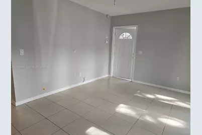 4830 SW 27th Ave #1, Dania Beach, FL 33312 - Photo 9