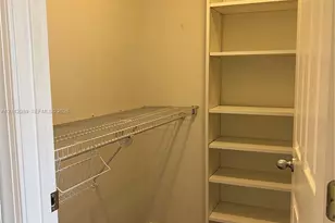 6928 SW 39th St, Davie, FL 33314 - Photo 3